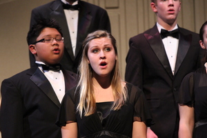 Choir Concert Brings Holiday Spirit