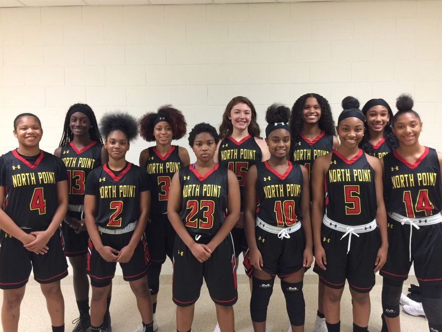 The 2017-18 Varsity Girls Basketball team